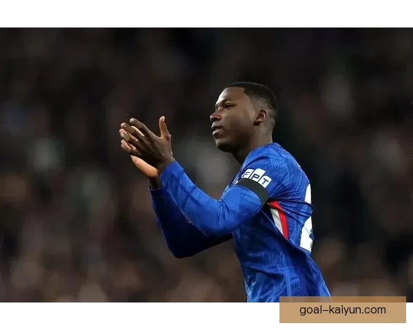 凯塞多中场端表现稳健，持续为球队提供稳固支援与组织能力