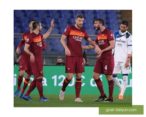 足球联赛与杯赛赛程密集，多线作战考验球队深度